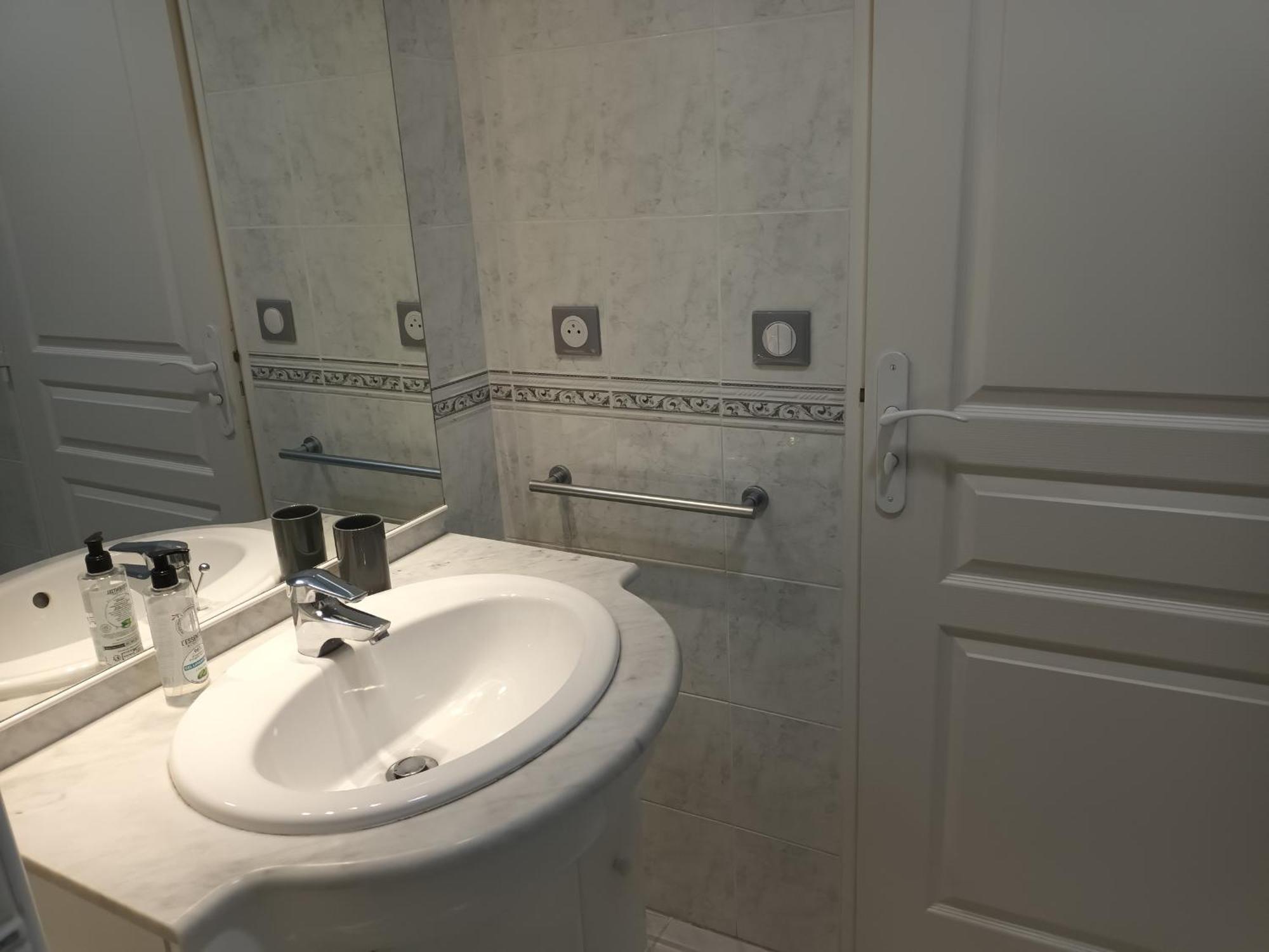 Apartmán Appart. 2* A Hendaye, Proche Centre, Parking Privatif - Fr-1-239-777 Exteriér fotografie